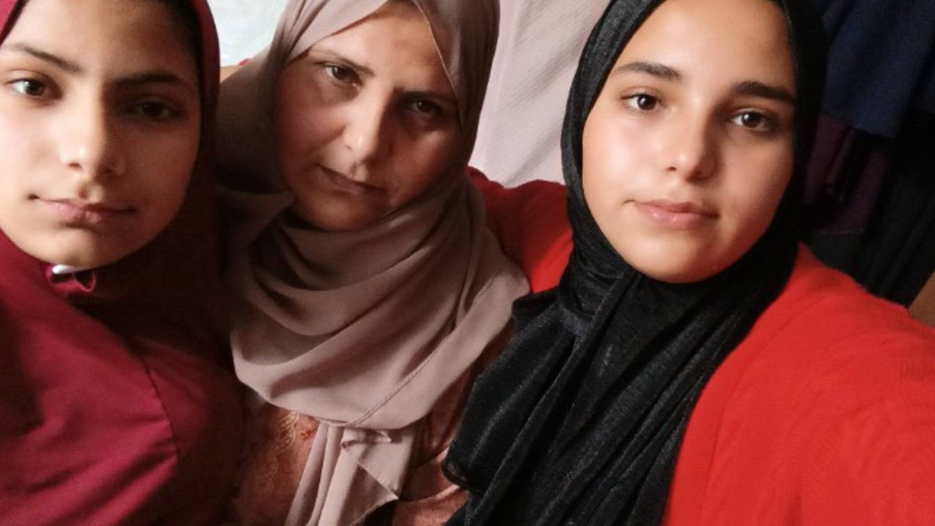 Help a Gaza Mother and Two Daughters Rebuild | Chuffed | Non-profit ...