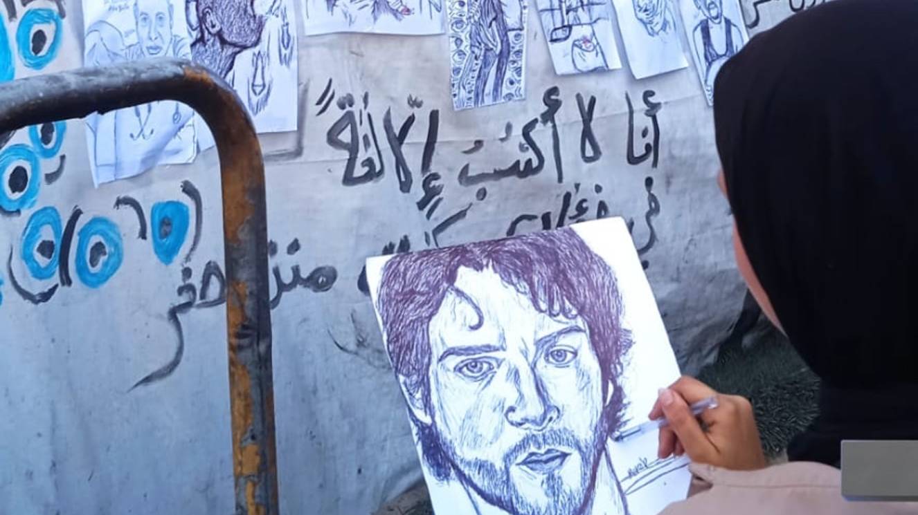 Give the young artist Marah Khaled a chance to survive