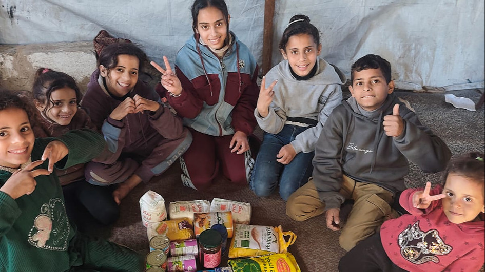 Please Help Aya and Her Family Trapped in Gaza | Chuffed | Non-profit ...